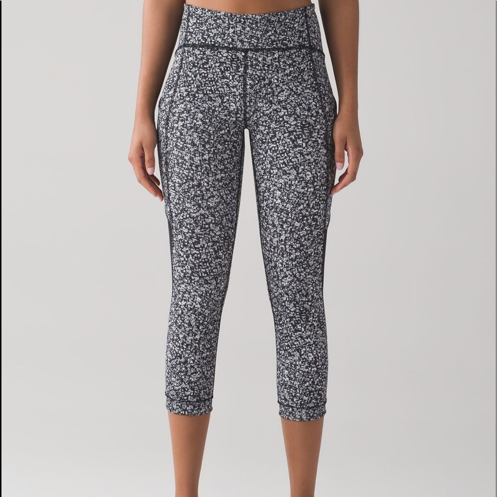 Lululemon Sole Training Luxtreme Crop Legging 6